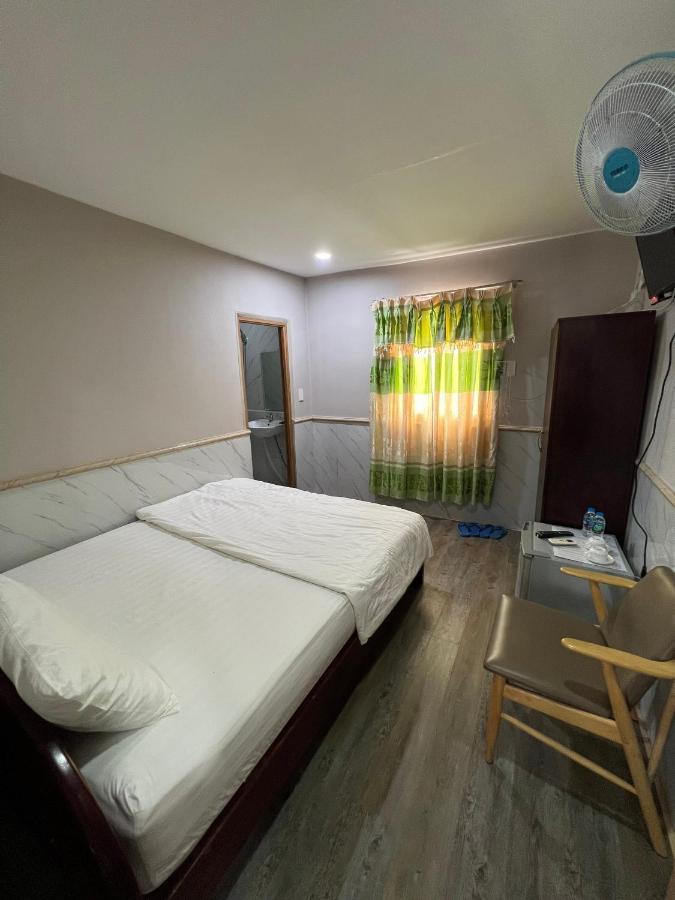 Golf Star Hotel Chi Khu Co Ong Eksteriør billede